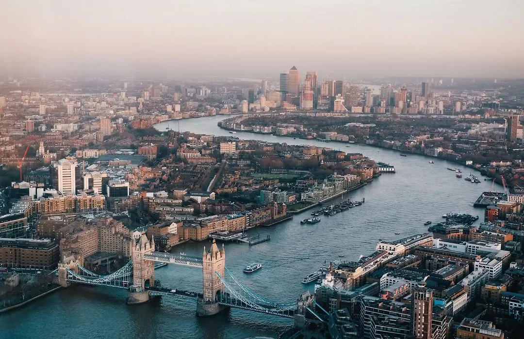 Ruby Lucy Hotel London By Ihg-1